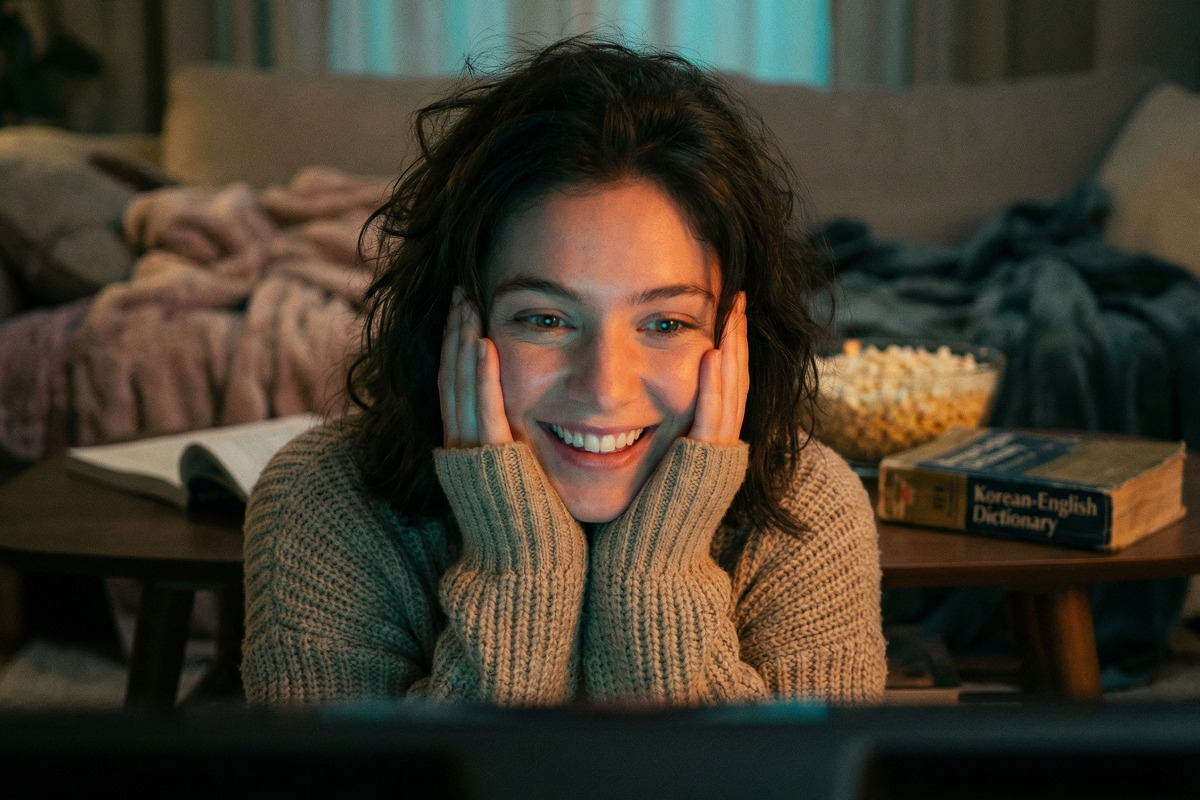 Best K-dramas to Learn Korean With (Levels, Tips & How to Study)